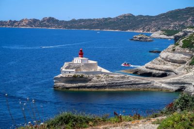 Corsica Island France в июле — фото погоды (2026-07-12)