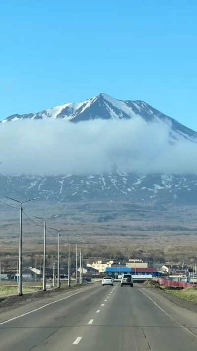 Курильск, остров Итуруп в мае — фото погоды (2026-05-19)