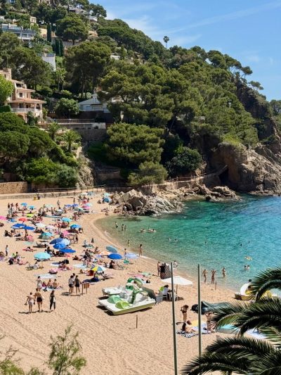 Cala Sant Francesc, Blanes в июне — фото погоды (2026-06-06)