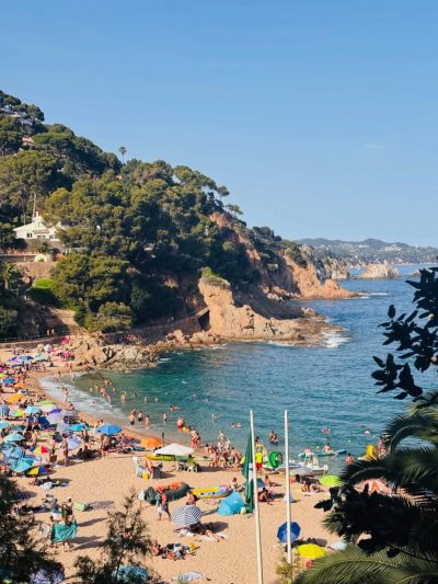 Cala Sant Francesc, Blanes в июне — фото погоды (2026-06-22)