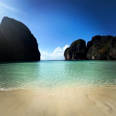 Maya Bay Phi Phi Island в мае — фото погоды (2026-05-10)