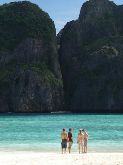 Maya Bay Phi Phi Island в июне — фото погоды (2026-06-11)