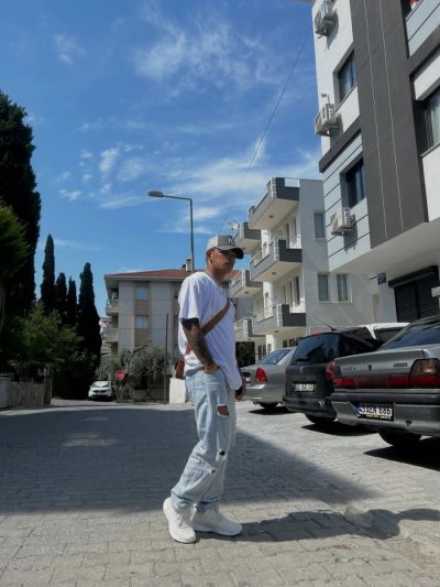 Long beach -Kusadasi в июне — фото погоды (2026-06-18)