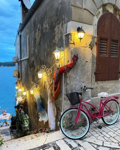 Rovinj Stari Grad в июне — фото погоды (2026-06-13)