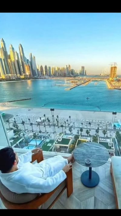 Jumeirah Beach - Dubai, UAE в мае — фото погоды (2026-05-11)