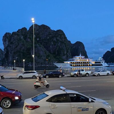 Ha Long Bay, Việt Nâm в июле — фото погоды (2026-07-17)
