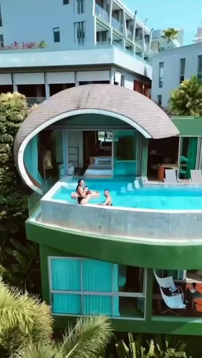 Crest Resort & Pool Villas — фото погоды в мае (2026-05-03)