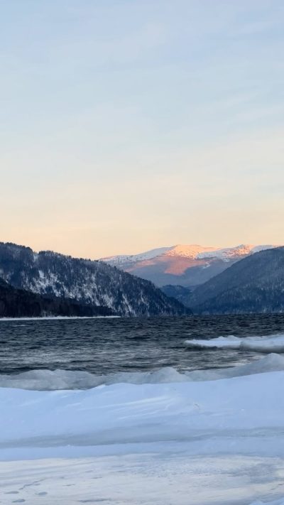 ОЗЕРО Телецкое в январе — фото погоды (2025-01-17)