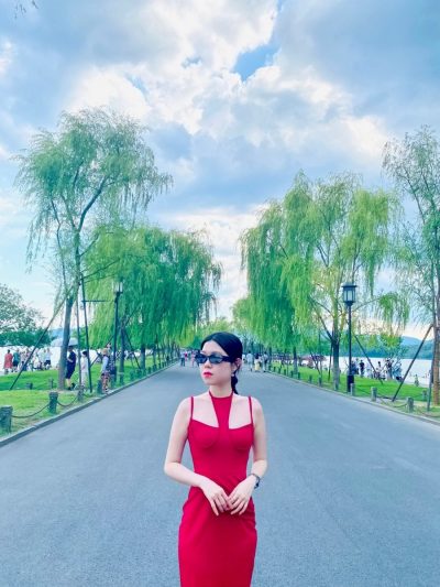 West Lake (Xihu) Hangzhou, Zhejiang China в апреле — фото погоды (2026-04-01)