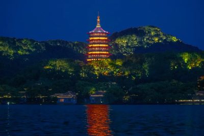 West Lake (Xihu) Hangzhou, Zhejiang China в апреле — фото погоды (2026-04-05)