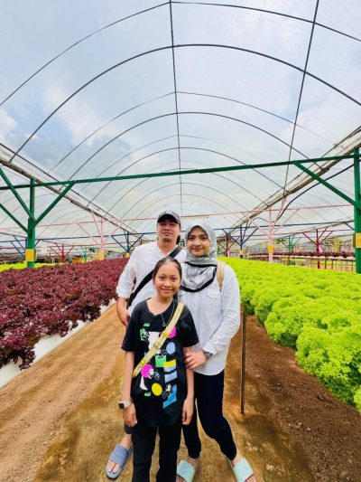 Big Red Strawberry Farm в марте — фото погоды (2026-03-26)