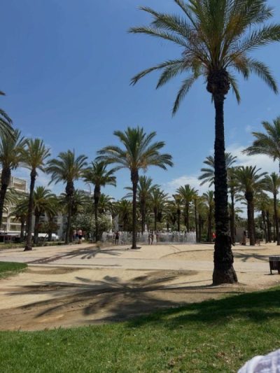 Salou, Barcelona в июле — фото погоды (2026-07-15)
