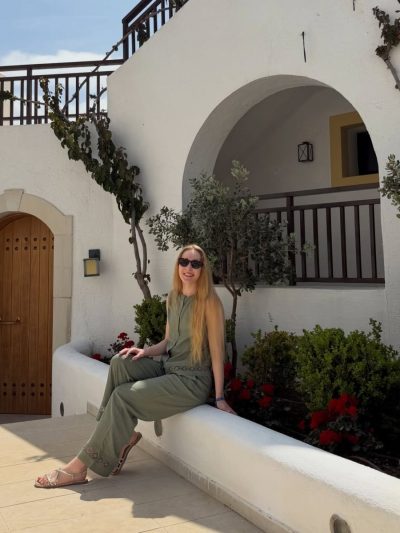 Creta Maris Resort — фото погоды в апреле (2026-04-25)