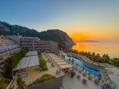 Turunc Premium Hotel в марте — фото погоды (2026-03-26)
