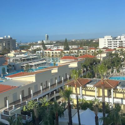 Atlantica Aeneas Resort — фото погоды в апреле (2026-04-05)