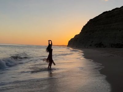 Praia De Porto Mós в феврале — фото погоды (2026-02-21)