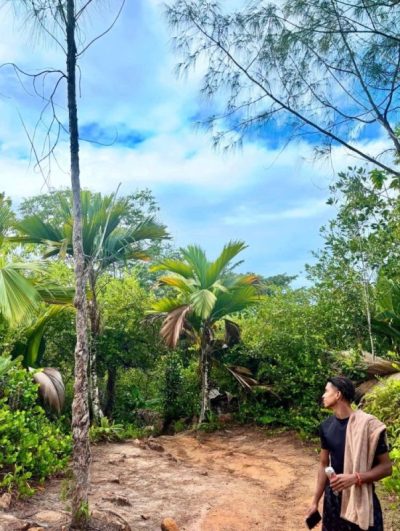 Praslin Seychelles в августе — фото погоды (2025-08-14)