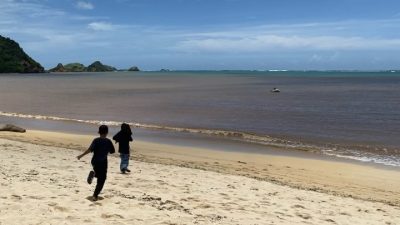 Kuta Beach Lombok в июне — фото погоды (2026-06-18)