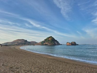 Kuta Beach Lombok в июле — фото погоды (2026-07-10)