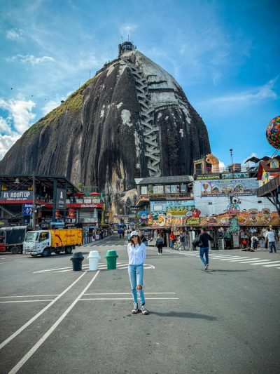 Guatape- Medellin-La Piedra Del Peñol в январе — фото погоды (2026-01-29)