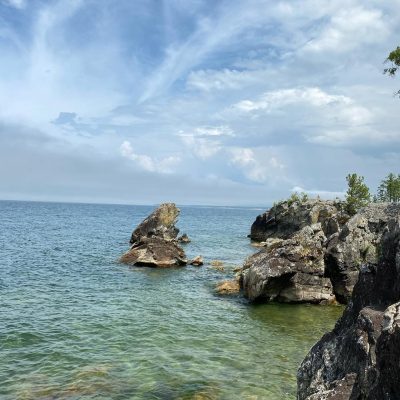 Валун "Черепаха" в мае — фото погоды (2021-05-13)