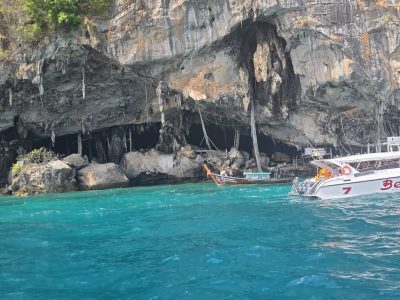 Viking Cave and Phi Phi Lai в январе — фото погоды (2026-01-20)