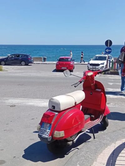 Giardini Naxos в апреле — фото погоды (2026-04-26)