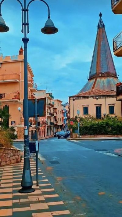 Giardini Naxos в июле — фото погоды (2026-07-23)