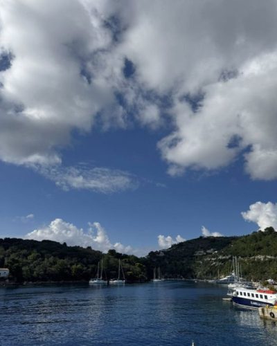 Paxos & Antipaxos Islands в октябре — фото погоды (2025-10-14)