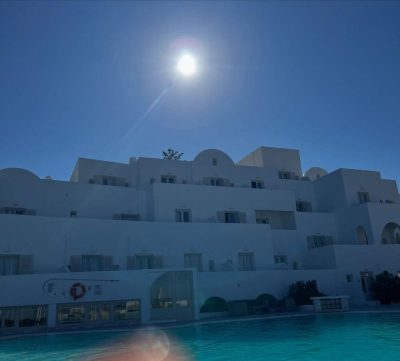 Santorini, Greece в январе — фото погоды (2026-01-18)