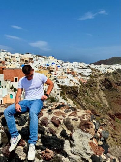Santorini, Greece в апреле — фото погоды (2026-04-25)