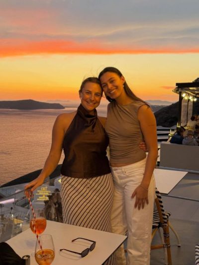 Santorini, Greece в июне — фото погоды (2026-06-11)