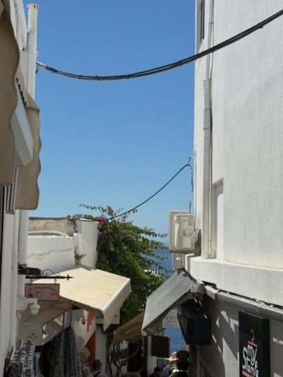 Santorini, Greece в июне — фото погоды (2026-06-28)