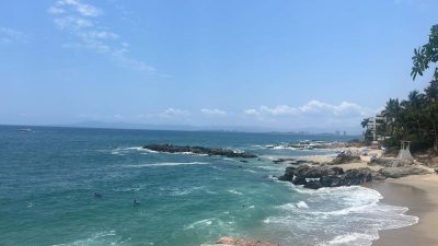 Conchas Chinas Beach в июне — фото погоды (2026-06-07)