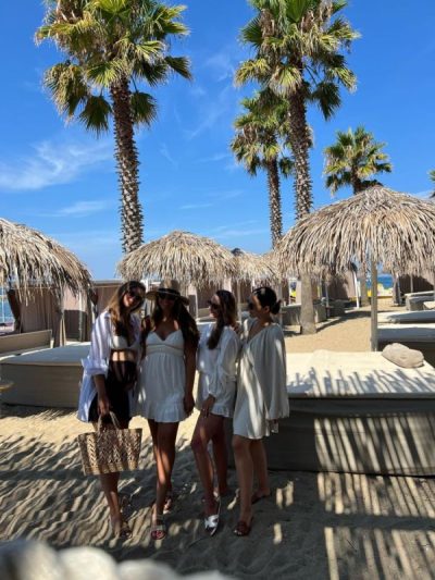 Saint & Sinner beach bar в августе — фото погоды (2025-08-13)