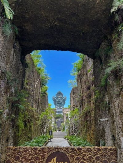 Garuda Wisnu Kencana-GWK Bali в апреле — фото погоды (2026-04-05)