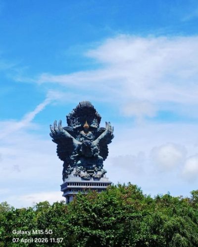 Garuda Wisnu Kencana-GWK Bali в апреле — фото погоды (2026-04-08)