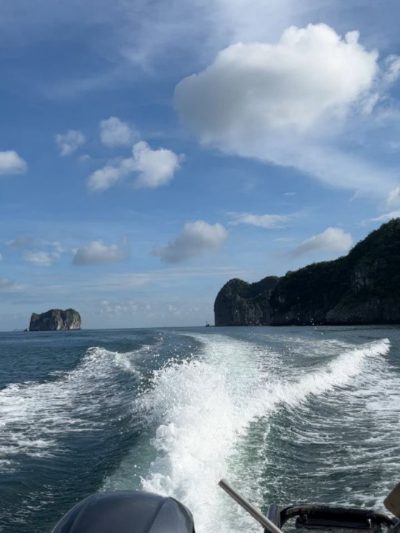 Vịnh Lan Hạ в апреле — фото погоды (2026-04-15)