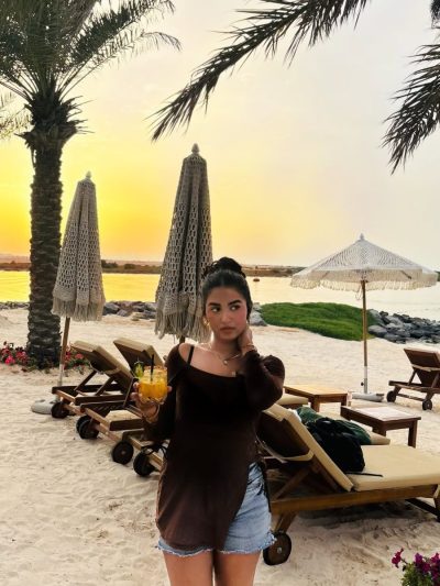 Yas Island Beach в апреле — фото погоды (2026-04-17)