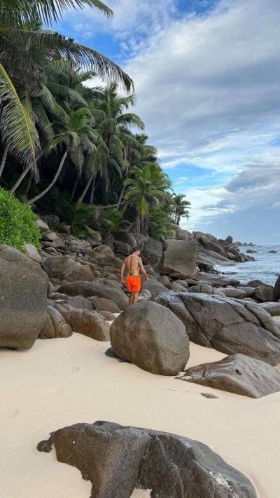 Police Bay Seychelles в ноябре — фото погоды (2025-11-27)