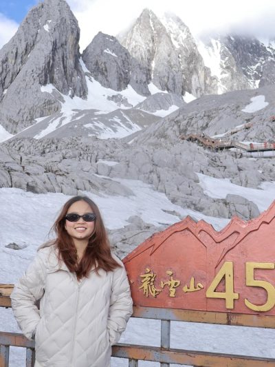 玉龙雪川 Yulong Snow Mountain в июле — фото погоды (2026-07-01)
