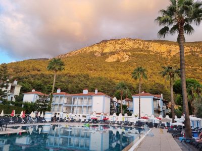 Karbel Hotel Olu Deniz — фото погоды в сентябре (2024-09-13)