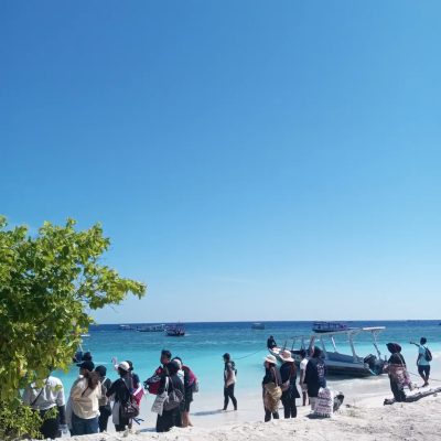 Gili Meno, Lombok, Indonesia в июле — фото погоды (2026-07-10)