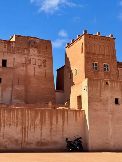 Kasbah Ait Ben Adou Ouarzazate в апреле — фото погоды (2026-04-16)