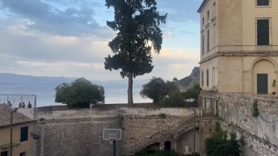 Old Town,Corfu в январе — фото погоды (2026-01-11)