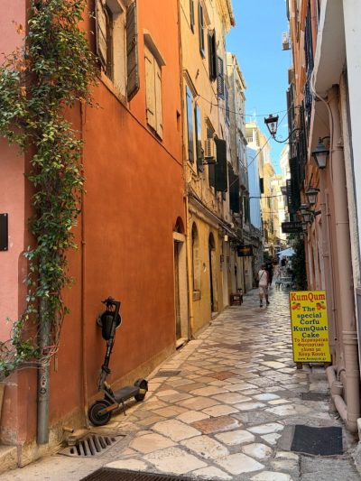 Old Town,Corfu в июле — фото погоды (2026-07-10)