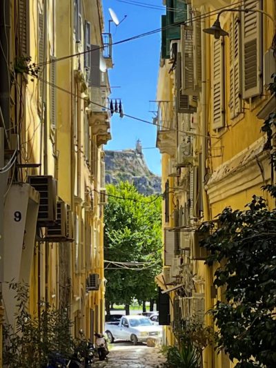 Old Town,Corfu в июле — фото погоды (2026-07-11)