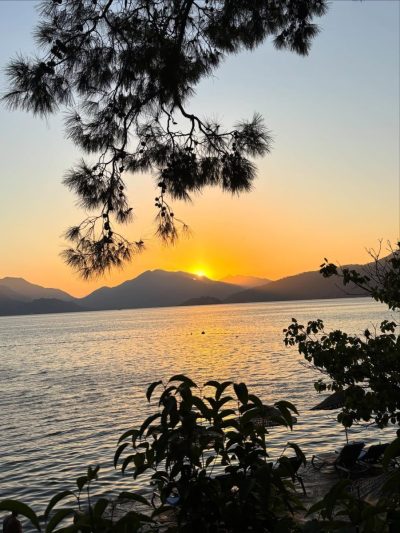 Marmaris İcmeler Koyu в сентябре — фото погоды (2025-09-25)