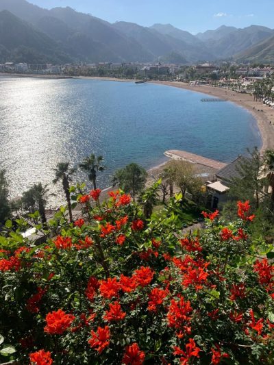 Marmaris İcmeler Koyu в декабре — фото погоды (2025-12-18)