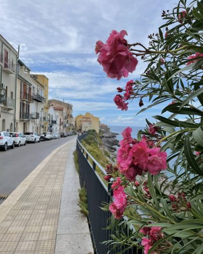 Cefalù, Sicilia в сентябре — фото погоды (2025-09-27)